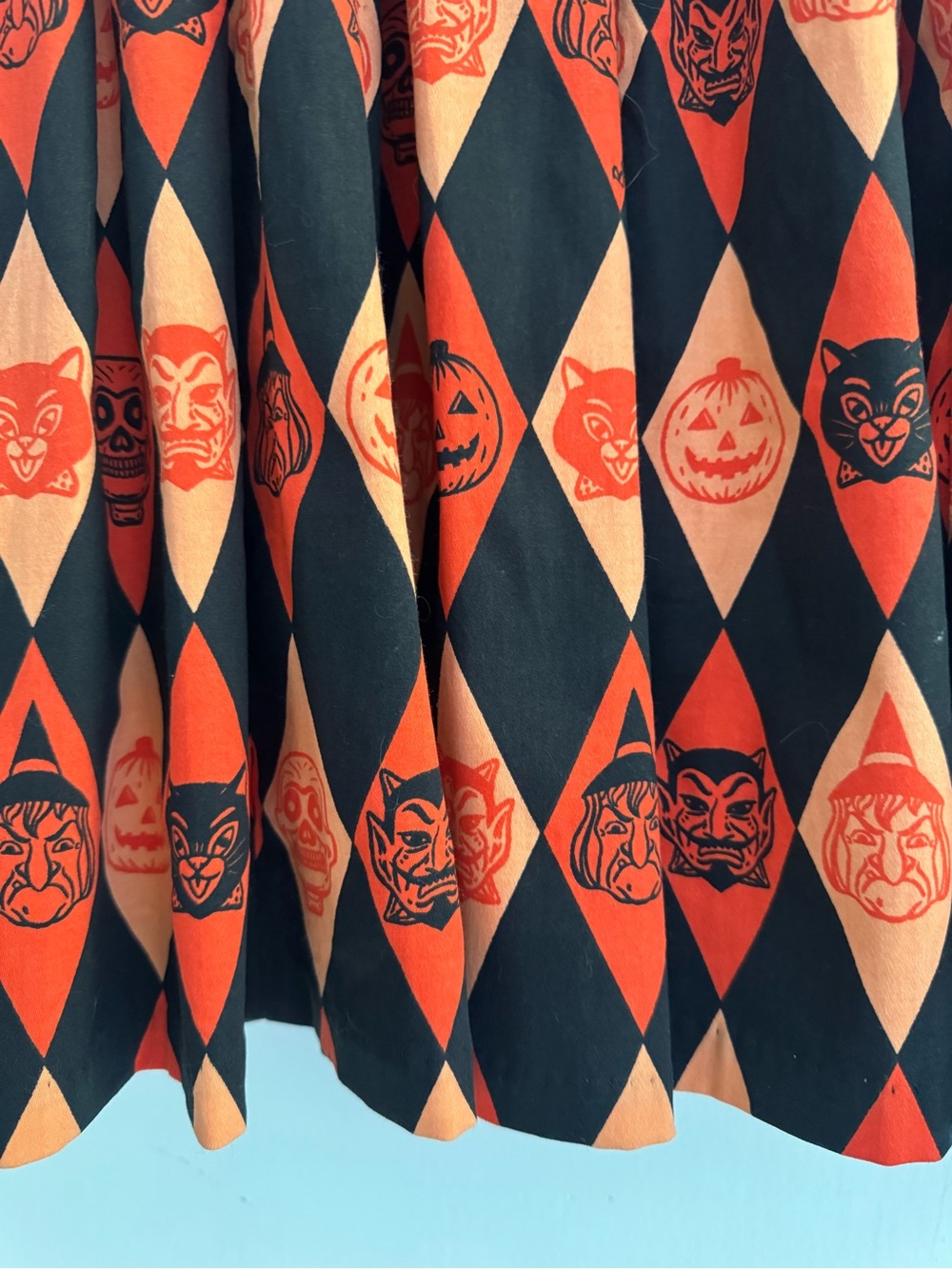 Ben Cooper Trick ‘r Treat Sweetheart Swing Dress - Picture 14 of 16